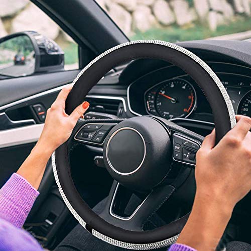 Minimalist diamond leather steering wheel cover for a clean and sleek design