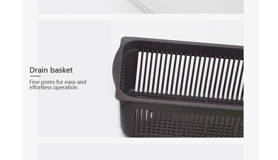 Vegetable mandoline slicer with interchangeable blades