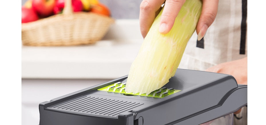Mandoline slicer for healthy vegetable preparation