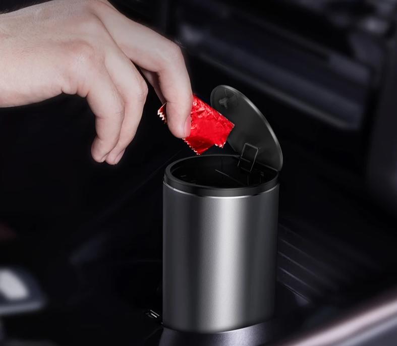 XtraCan's simple car trash can for a tidy driving experience.